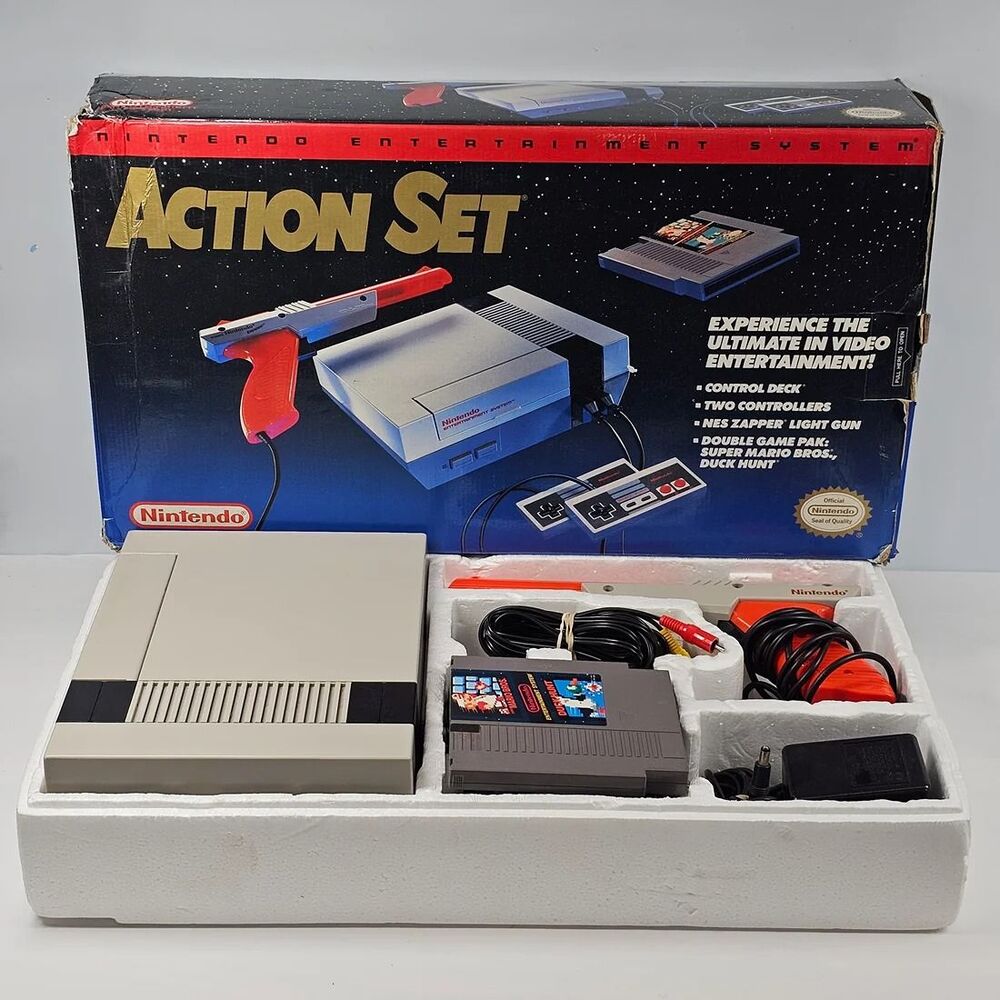 Nintendo Entertainment System Action Set Original NES with Box (READ BELOW)